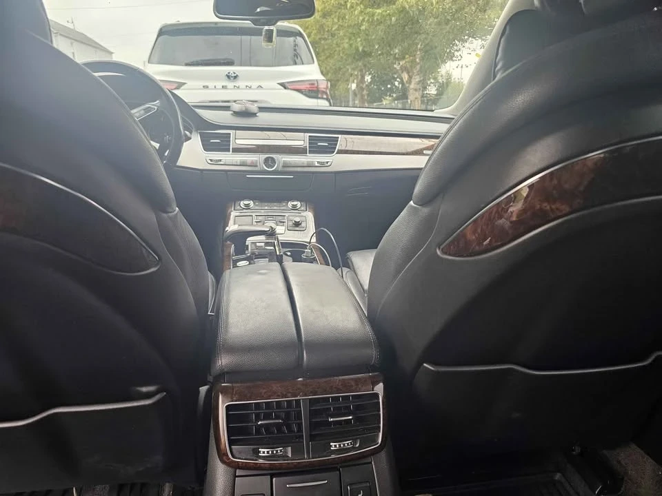 2011 Audi D4 A8 - Image 4 of 15