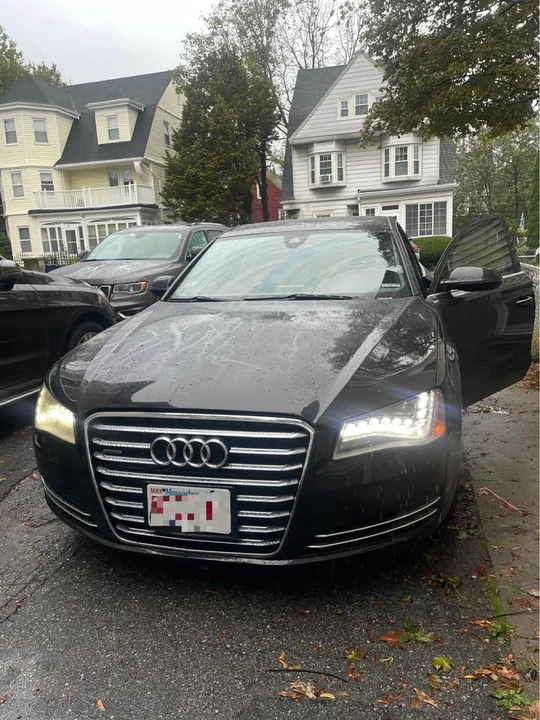 2011 Audi D4 A8 - Image 4 of 6