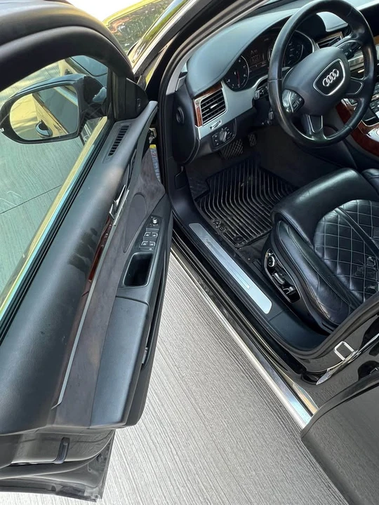 2011 Audi D4 A8 - Image 14 of 17