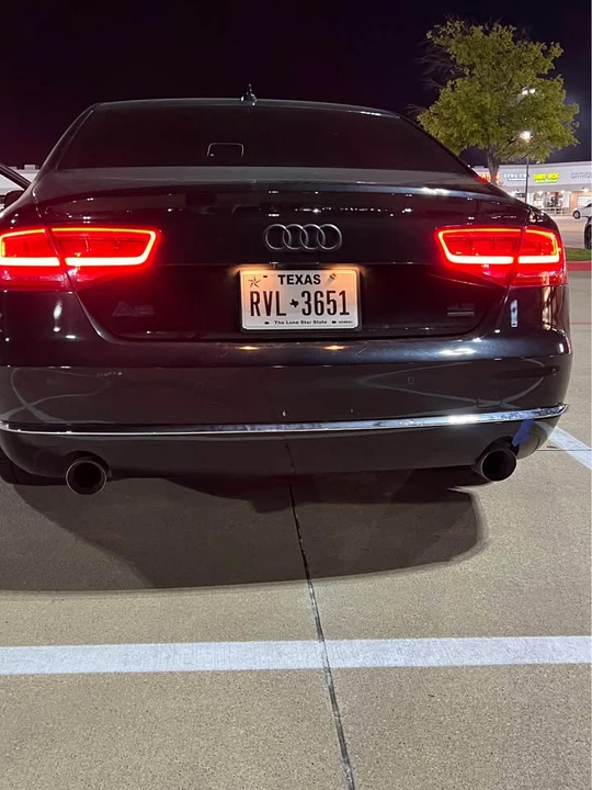 2011 Audi D4 A8 - Image 17 of 17