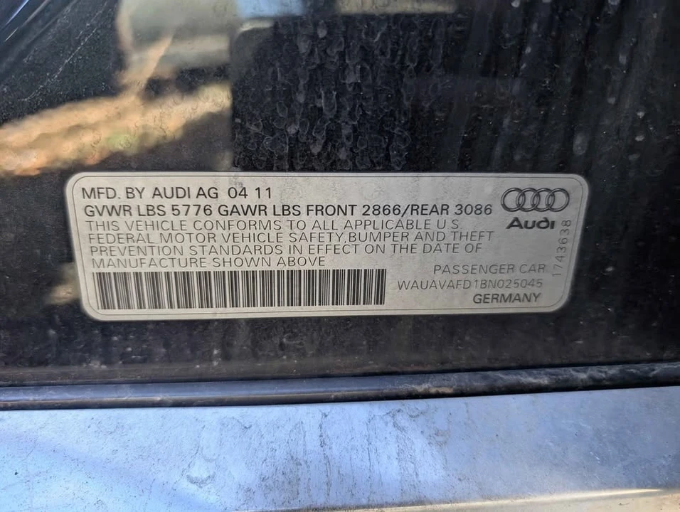 2011 Audi D4 A8 - Image 13 of 17