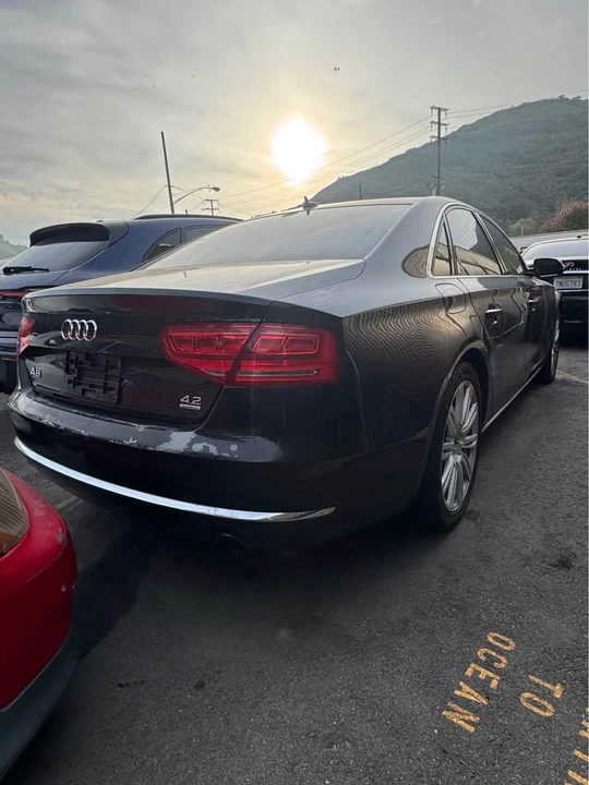 2011 Audi D4 A8 - Image 4 of 6