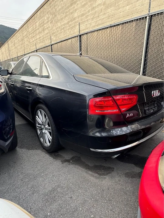 2011 Audi D4 A8 - Image 3 of 6