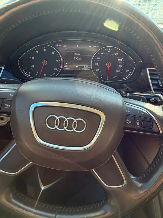 2011 Audi D4 A8 - Image 13 of 15
