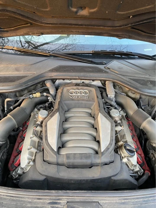 2011 Audi D4 A8 - Image 9 of 10
