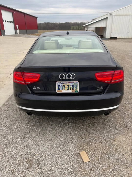 2011 Audi D4 A8 - Image 4 of 10