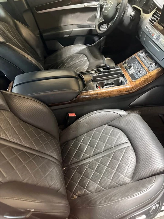 2011 Audi D4 A8 - Image 7 of 8