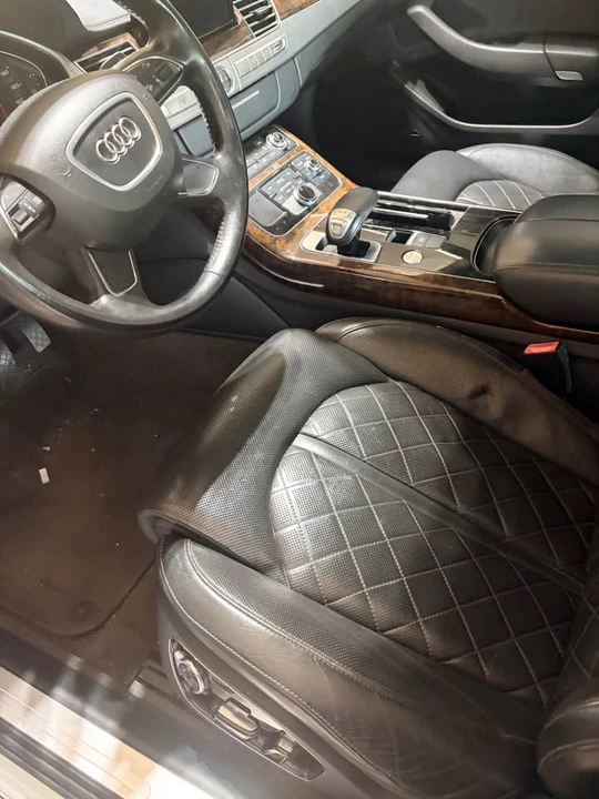 2011 Audi D4 A8 - Image 4 of 8