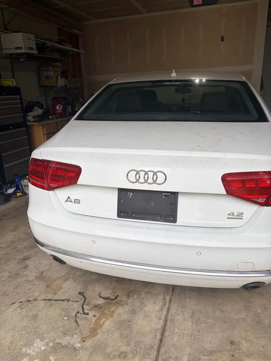 2011 Audi D4 A8 - Image 5 of 8