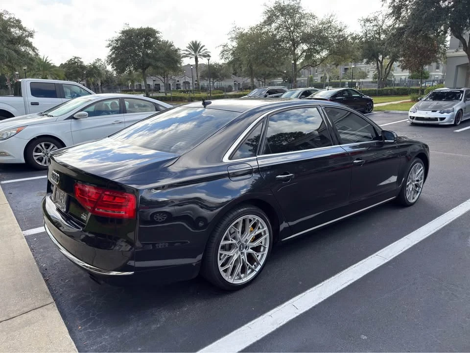 2011 Audi D4 A8 - Image 4 of 10