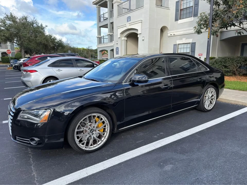 2011 Audi D4 A8 - Image 2 of 10