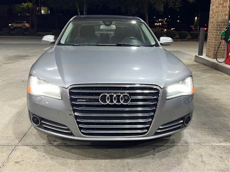2011 Audi D4 A8 - Image 10 of 20