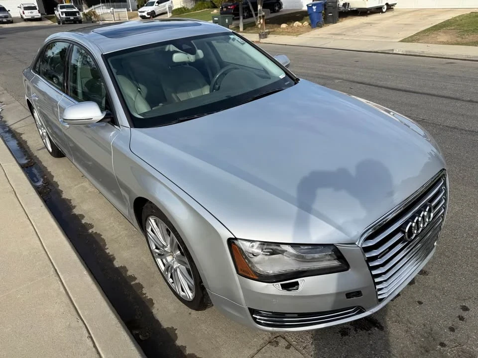 2011 Audi D4 A8 - Image 2 of 9