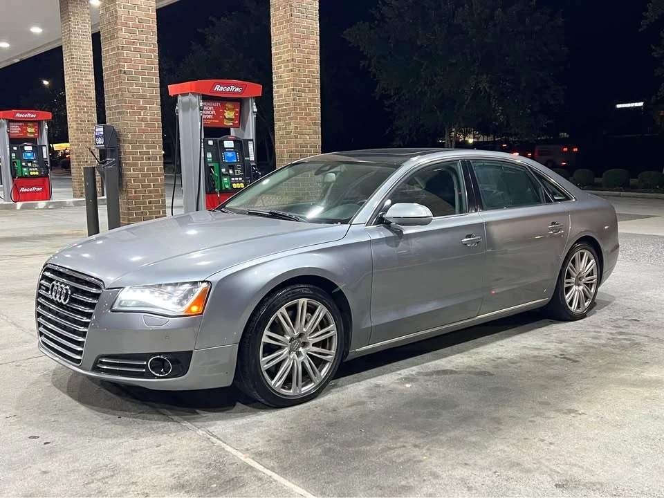 2011 Audi D4 A8 - Image 2 of 20