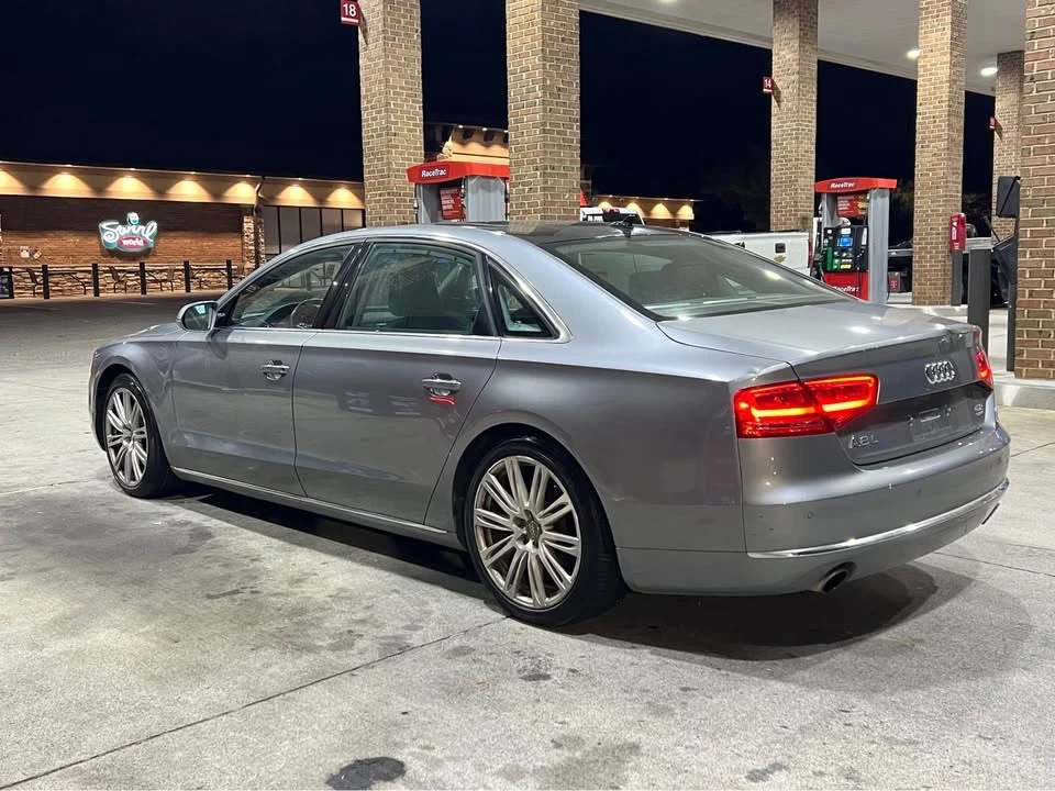 2011 Audi D4 A8 - Image 3 of 20