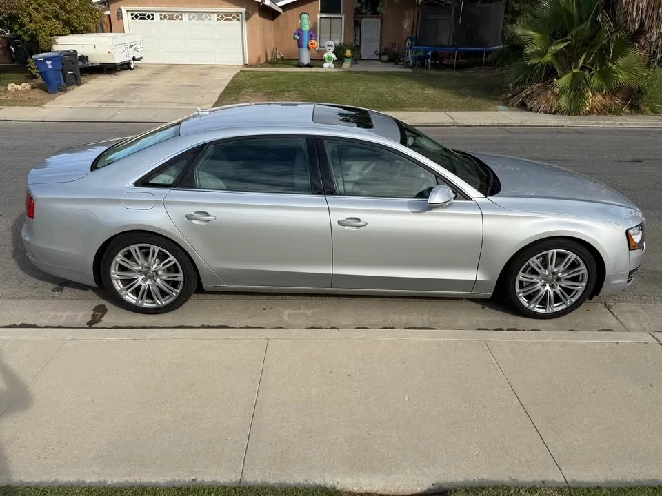 2011 Audi D4 A8 - Image 5 of 9