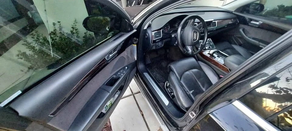 2011 Audi D4 A8 - Image 5 of 10