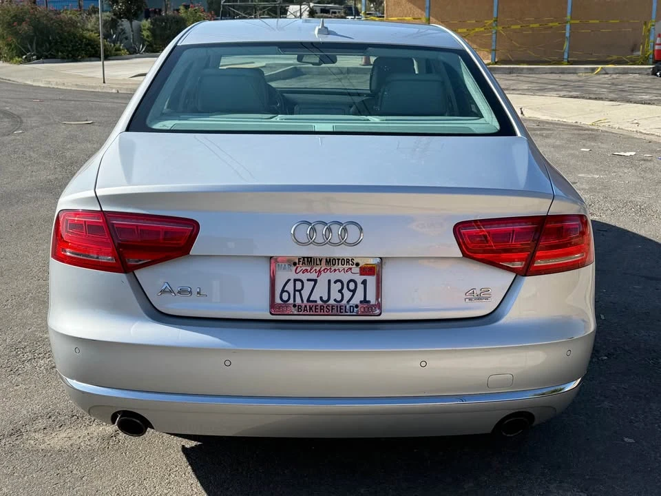 2011 Audi D4 A8 - Image 4 of 19