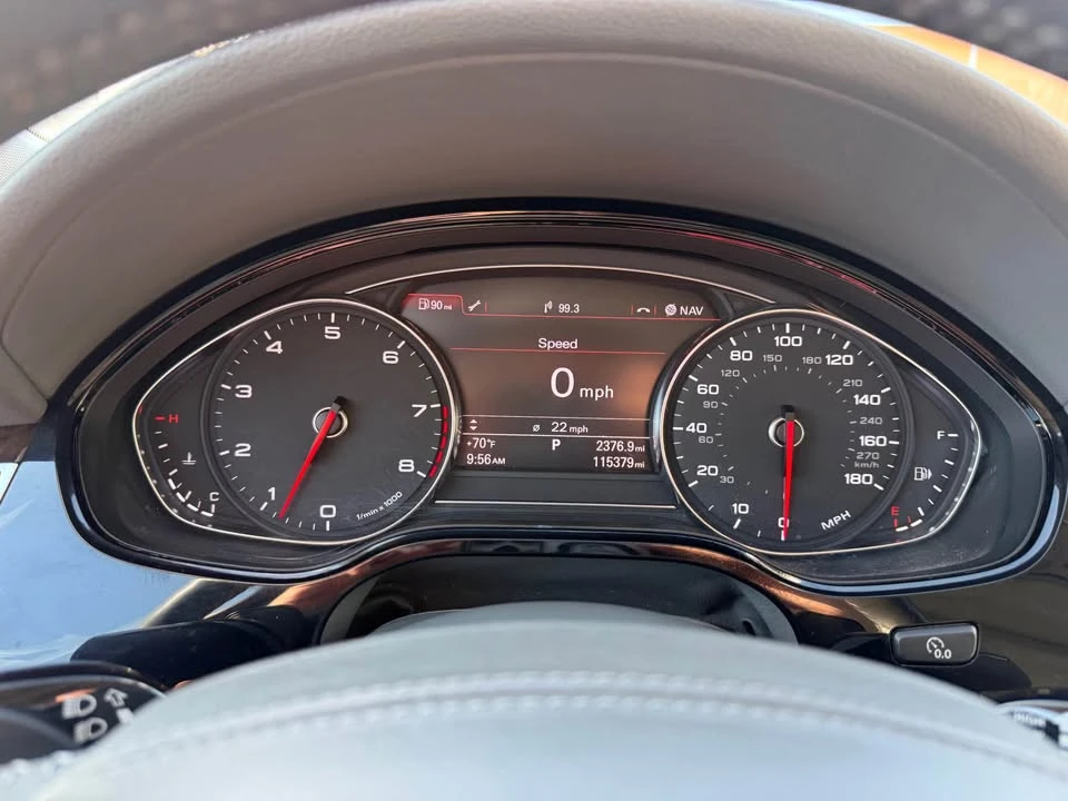 2011 Audi D4 A8 - Image 15 of 19