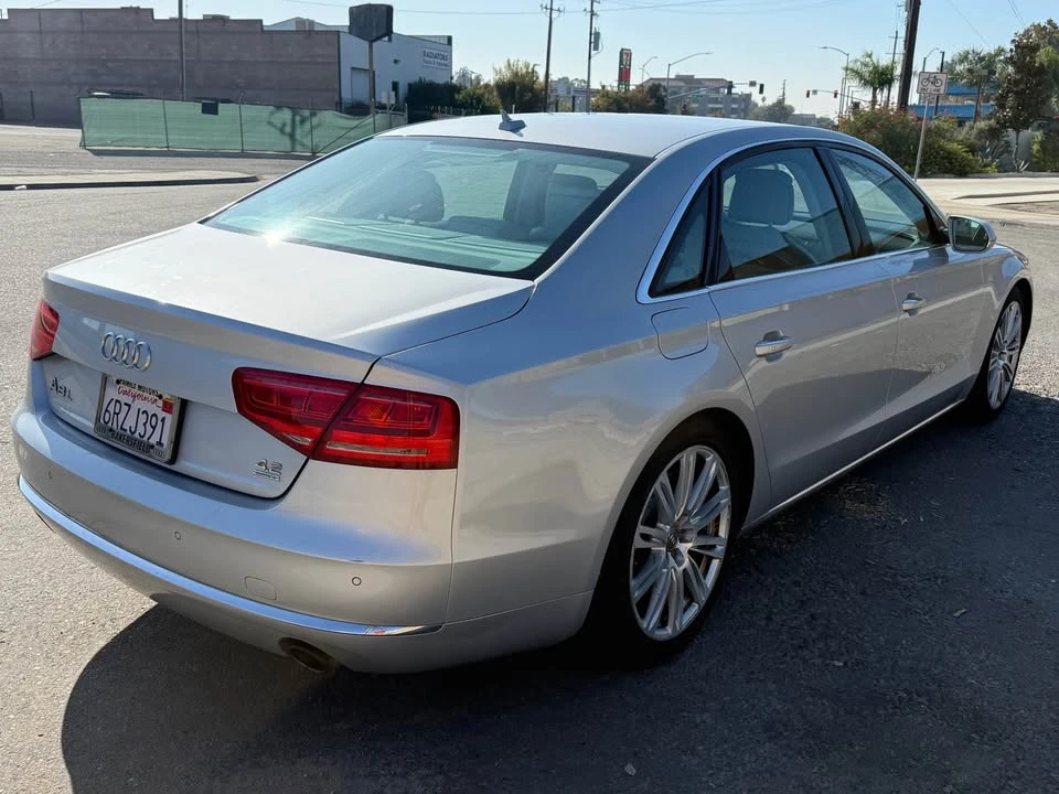 2011 Audi D4 A8 - Image 3 of 19