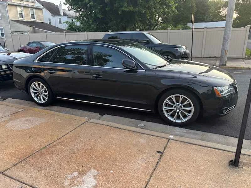2011 Audi D4 A8 - Image 9 of 12