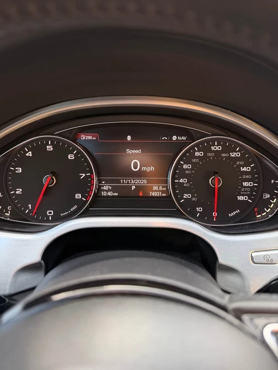 2011 Audi D4 A8 - Image 7 of 8