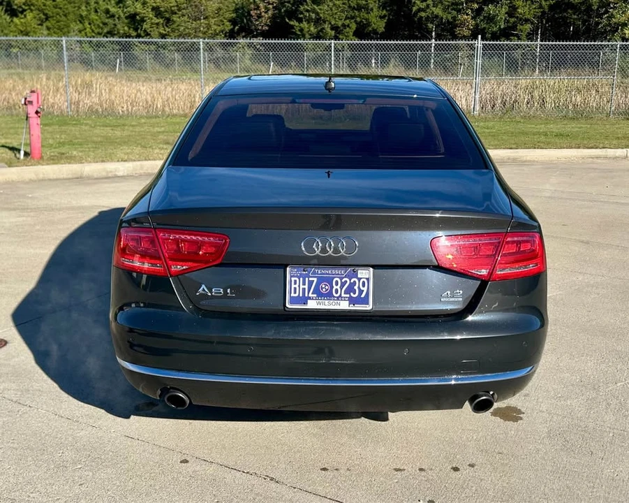 2011 Audi D4 A8 - Image 7 of 12
