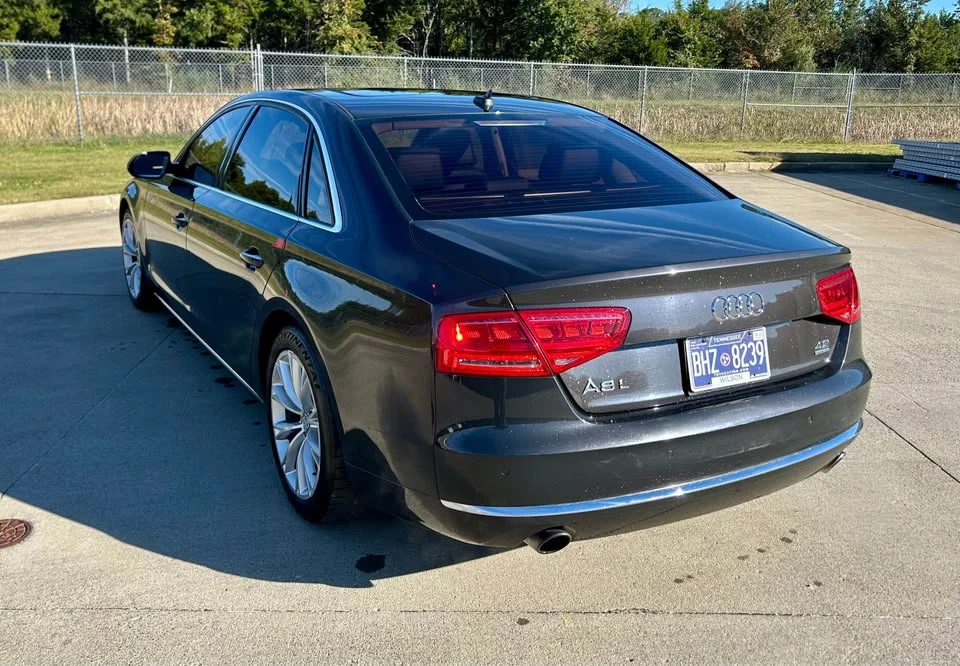 2011 Audi D4 A8 - Image 6 of 12