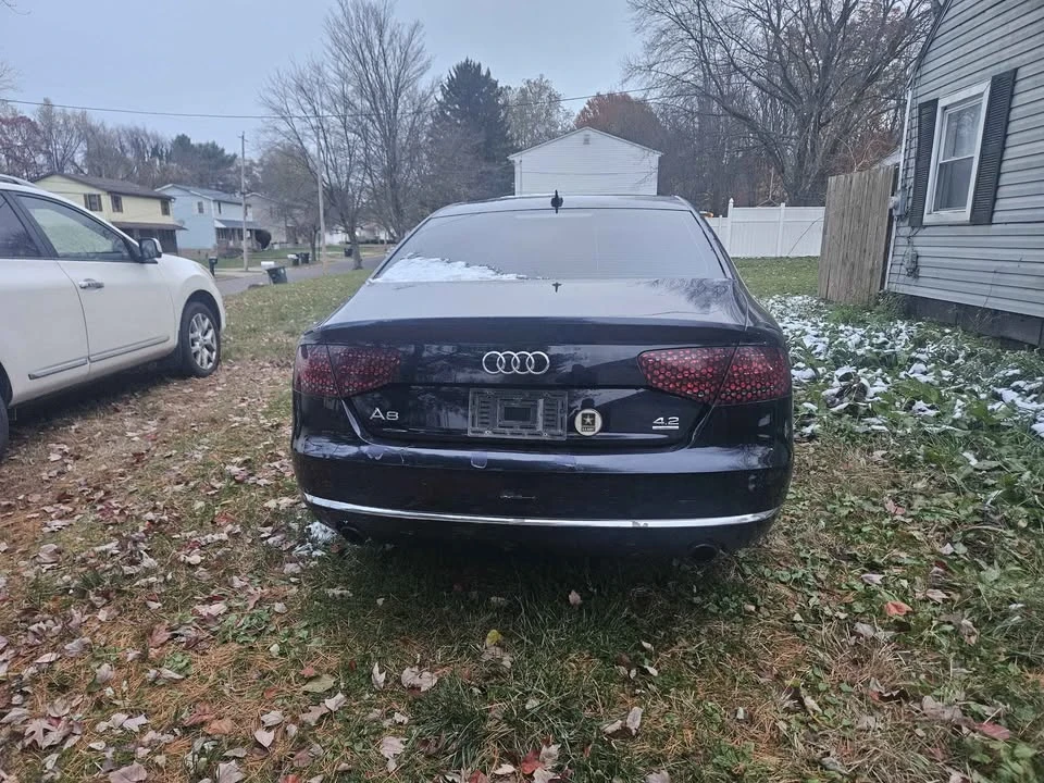 2011 Audi D4 A8 - Image 4 of 5