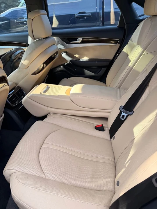 2011 Audi D4 A8 - Image 2 of 8