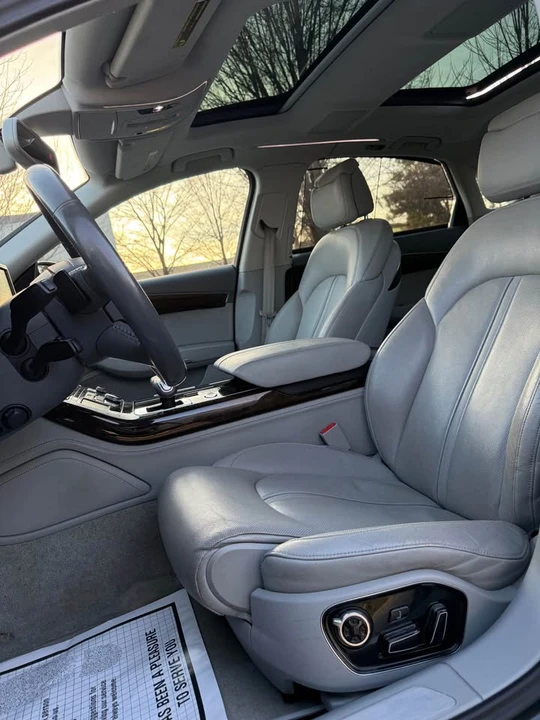 2011 Audi D4 A8 - Image 4 of 17