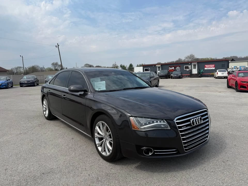 2011 Audi D4 A8 - Image 8 of 19