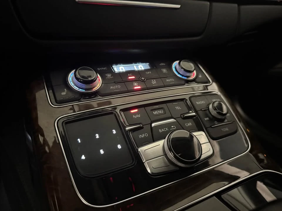 2011 Audi D4 A8 - Image 13 of 14
