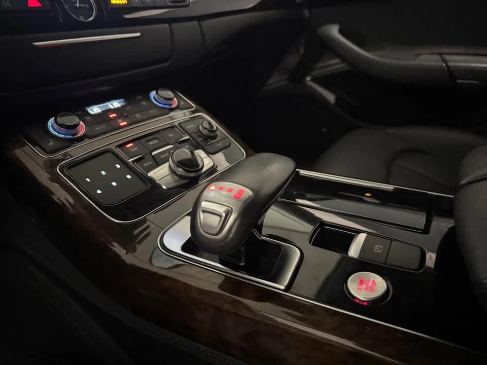 2011 Audi D4 A8 - Image 12 of 14