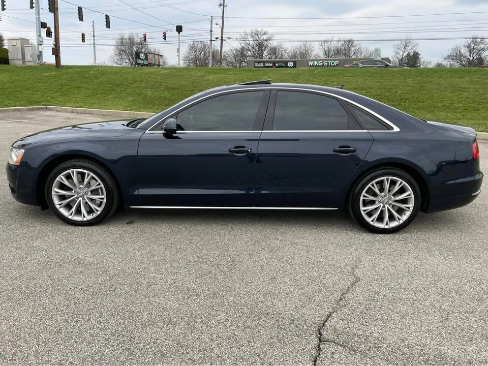 2011 Audi D4 A8 - Image 8 of 14