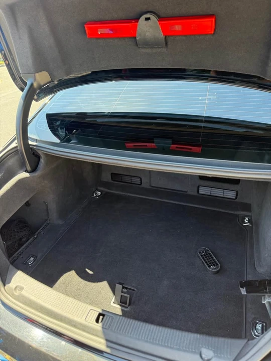 2011 Audi D4 A8 - Image 16 of 19