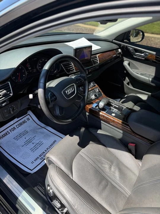 2011 Audi D4 A8 - Image 9 of 19