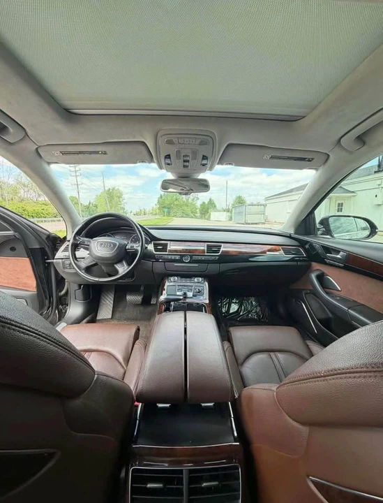 2011 Audi D4 A8 - Image 10 of 10