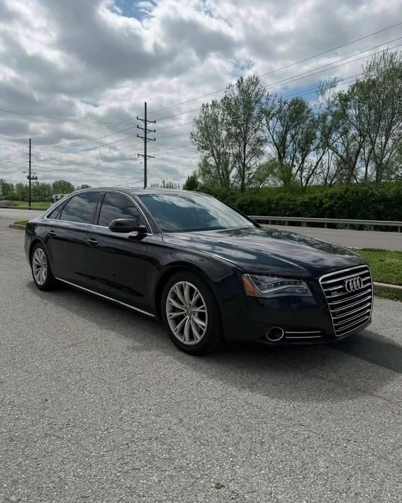 2011 Audi D4 A8 - Image 3 of 10