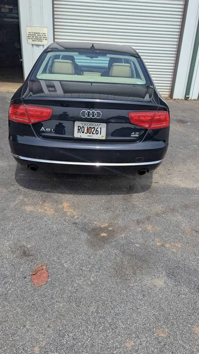 2011 Audi D4 A8 - Image 5 of 9