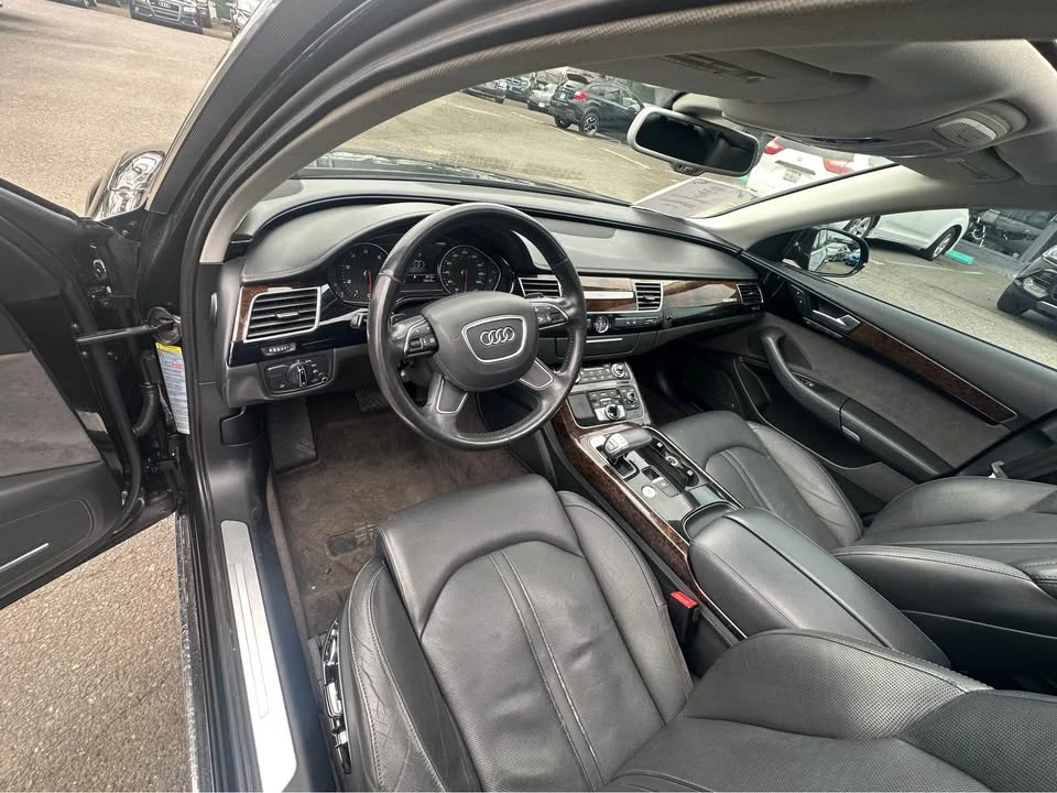 2011 Audi D4 A8 - Image 10 of 18