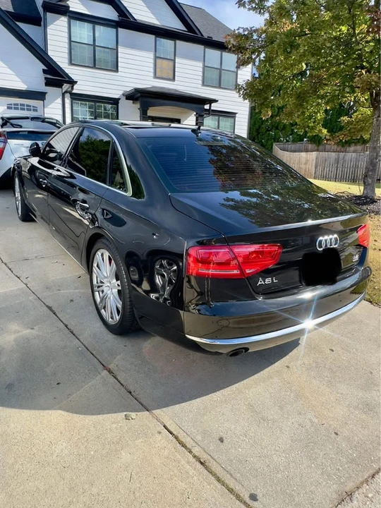 2011 Audi D4 A8 - Image 4 of 10