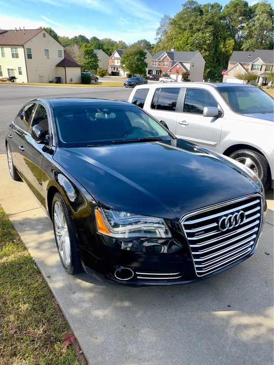 2011 Audi D4 A8 - Image 3 of 10