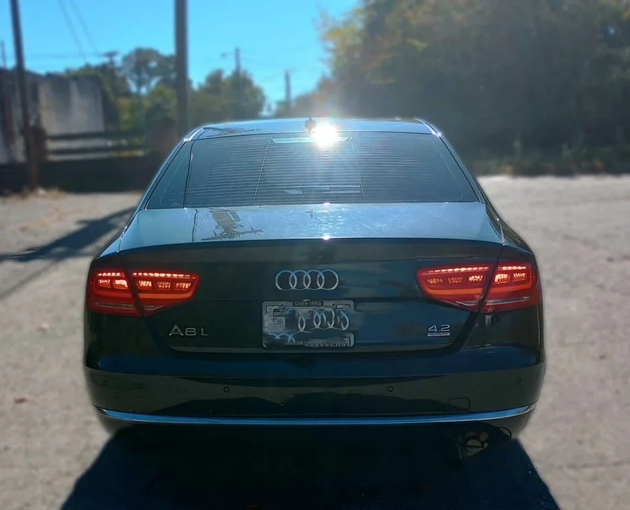 2011 Audi D4 A8 - Image 5 of 14