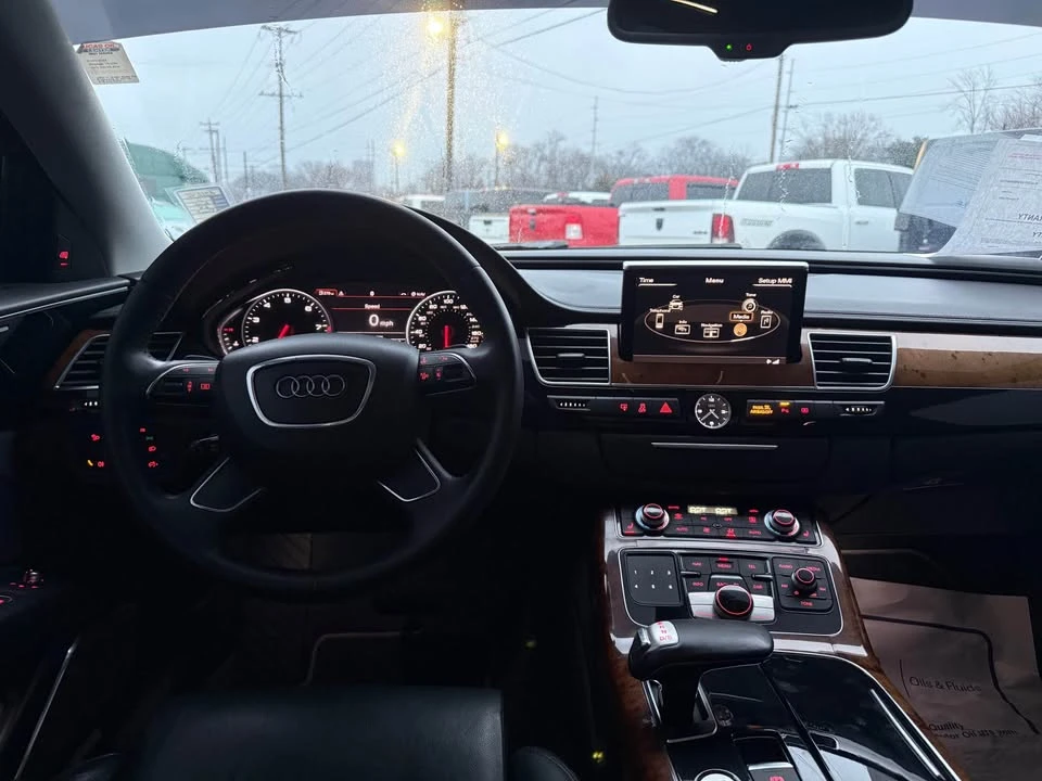 2011 Audi D4 A8 - Image 10 of 15