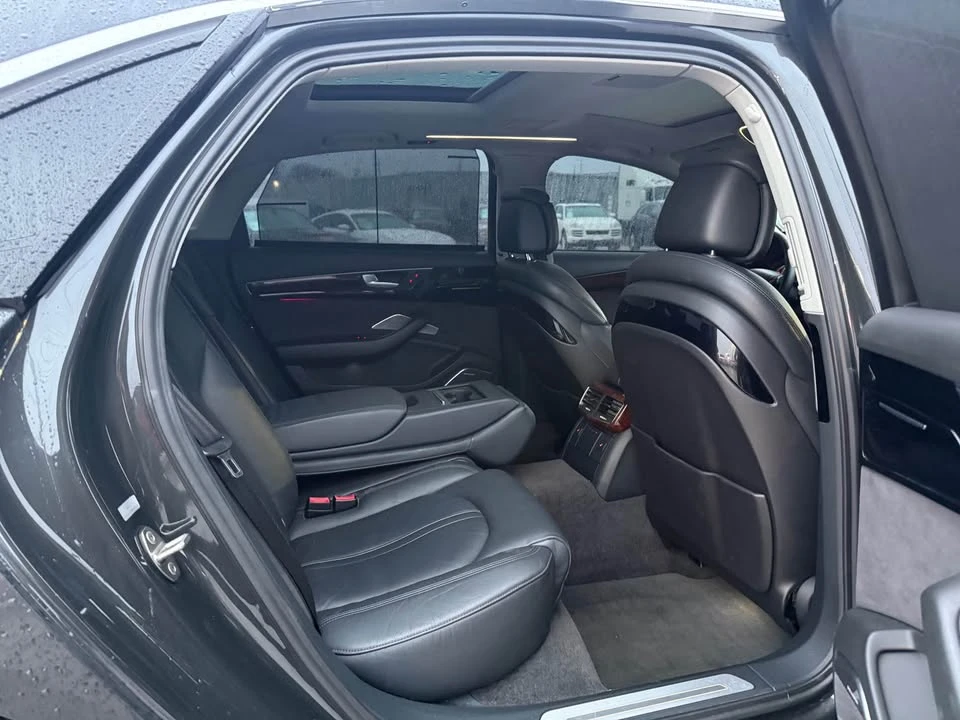 2011 Audi D4 A8 - Image 8 of 15