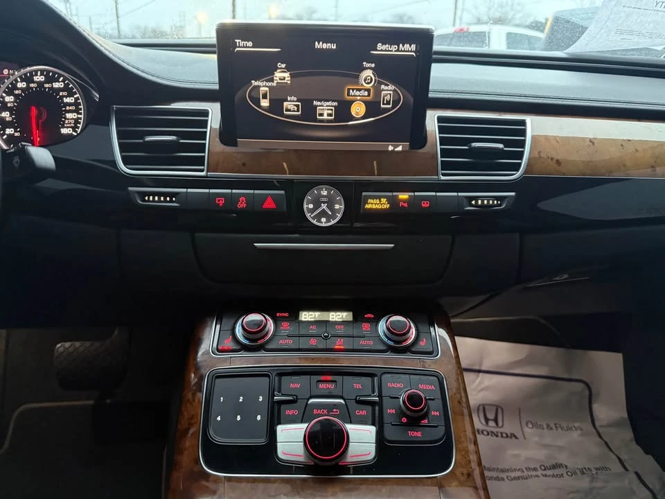 2011 Audi D4 A8 - Image 11 of 15