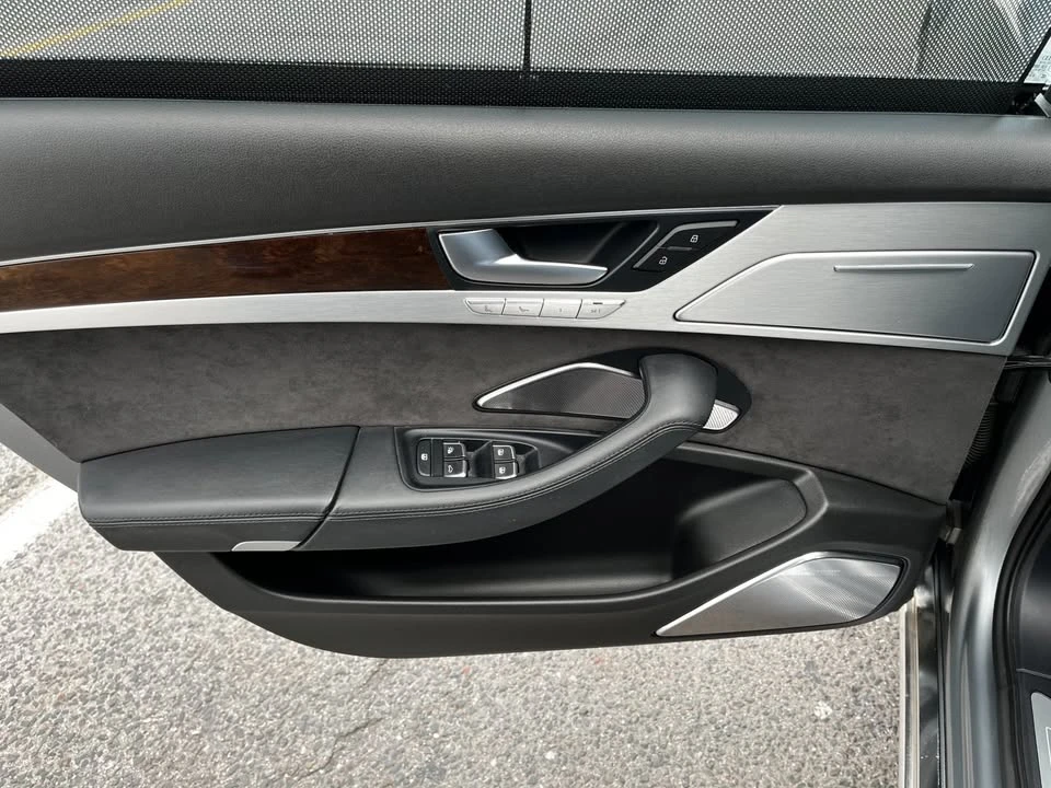 2011 Audi D4 A8 - Image 13 of 19