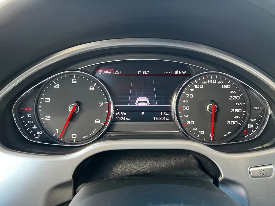 2011 Audi D4 A8 - Image 7 of 19