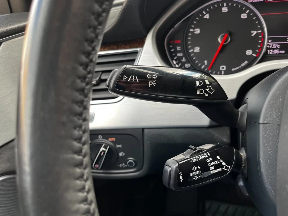 2011 Audi D4 A8 - Image 6 of 19